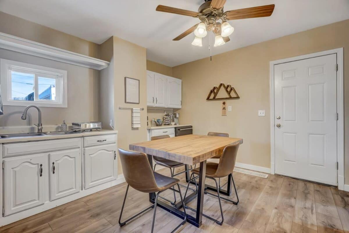 Villa * Colorado Draft House * Smart Tvs * Self Entry * Colorado Springs Exterior foto